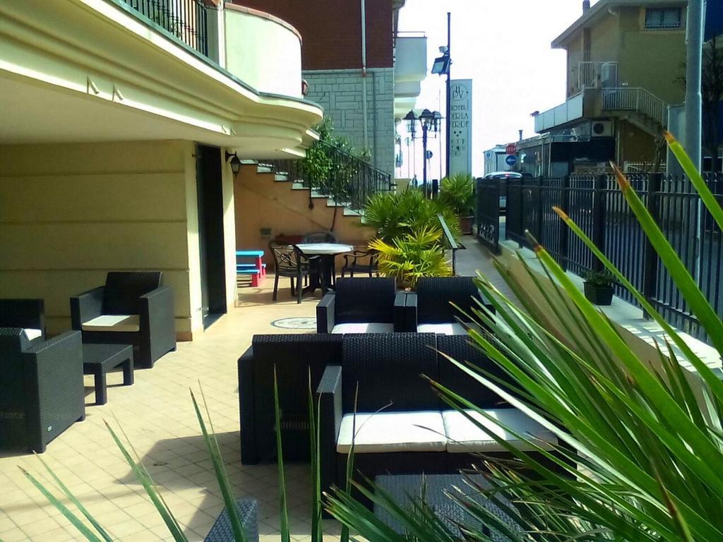 Hotel Perla Verde Rimini Buitenkant foto