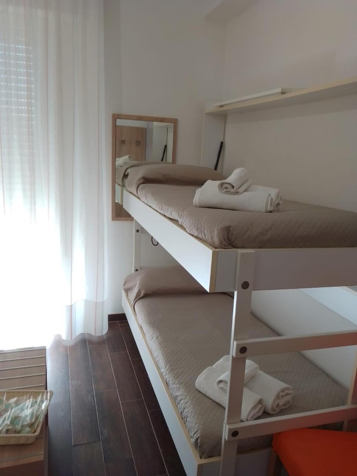Hotel Perla Verde Rimini Buitenkant foto
